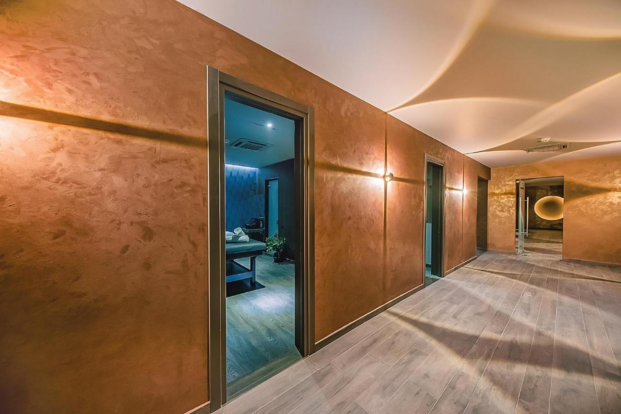 Meta Business Hotel By King David تبليسي المظهر الخارجي الصورة