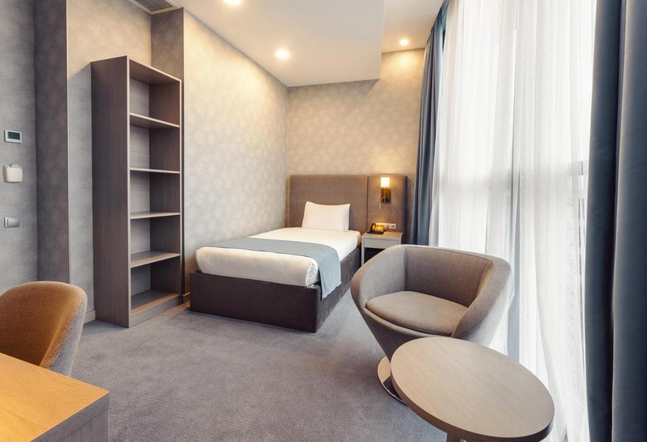 Meta Business Hotel By King David تبليسي المظهر الخارجي الصورة